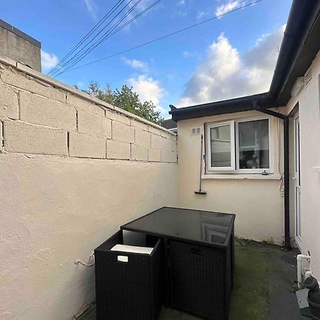 Private Cosy Studio - A1 Location Leilighet Dublin Eksteriør bilde